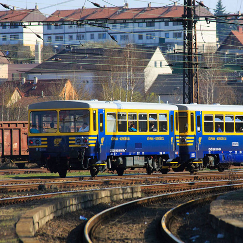 MOTOROVÝ VŮZ 810